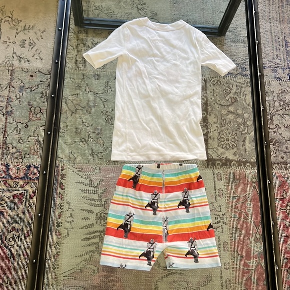 Hanna Andersson Short Johns Star Wars Pajama Set - Picture 6 of 16